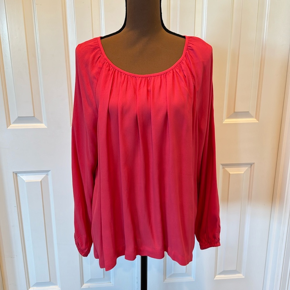 J Jill women’s melon color blouse, size petite XL. Perfect condition.